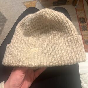 NWOT Cozy Knit Beanie